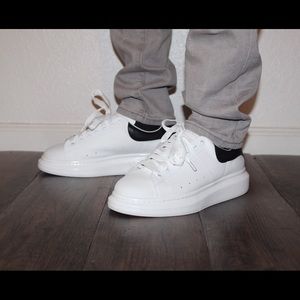 Alexander McQueen Low Top Sneakers